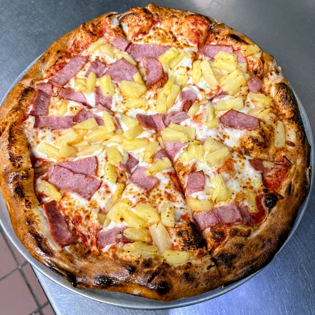 14" Large Hawaiian Pizza.